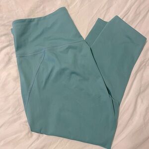 Teal cropped Girlfriend Collective leggings XL